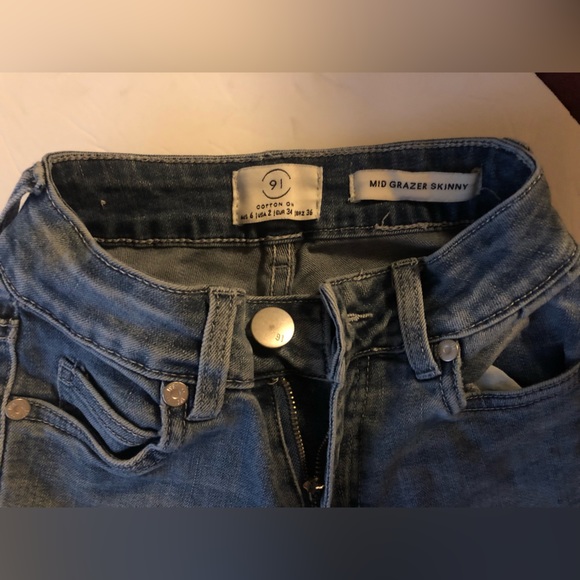 Blue Denim floral stitch (used) good condition - Picture 4 of 7